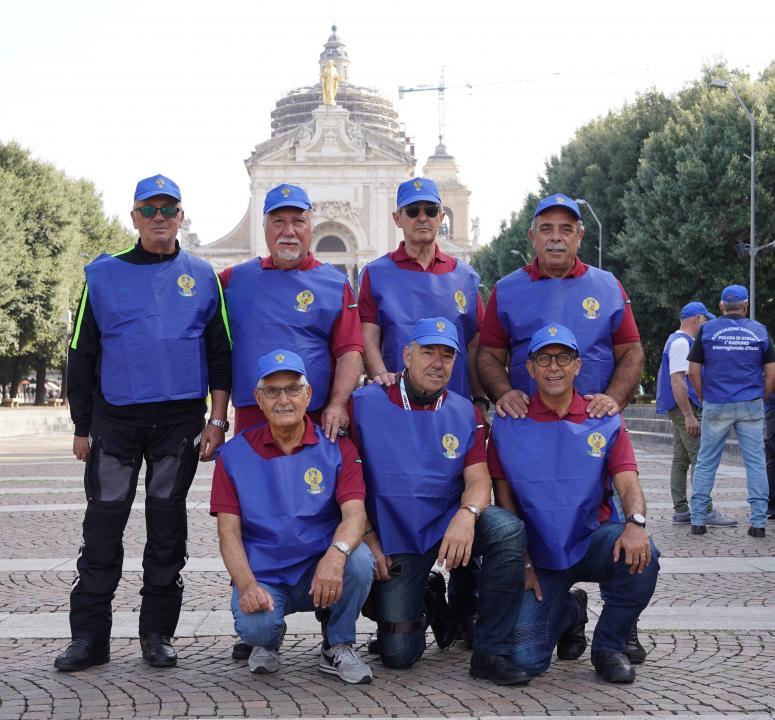 Ad Assisi (PG) si è svolto il raduno delle sezioni delle sette regioni dell'Italia centrale.