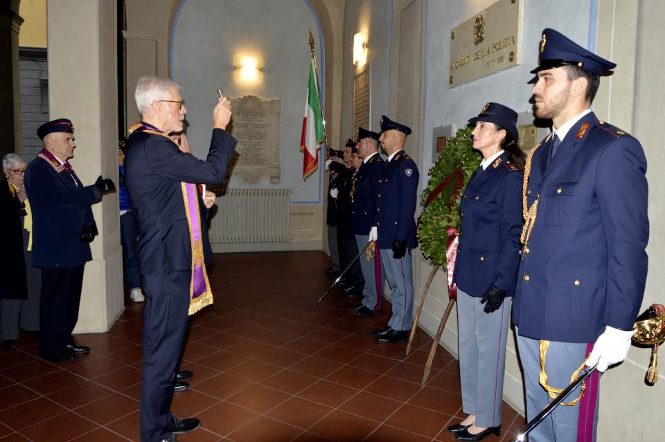 Il 2 novembre commemorati a Firenze i defunti della Polizia dal 1852 ad oggi