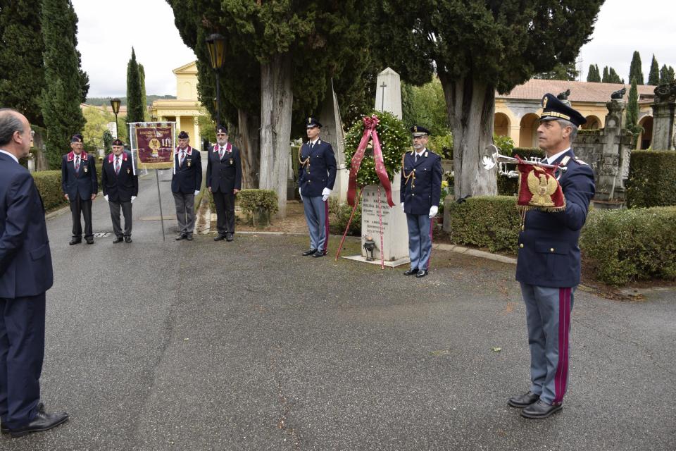 Commemorazione defunti e dei caduti della Polizia