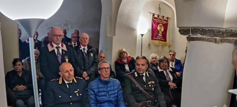 Arcevia - Le Sezioni A.N.P.S. di Marche e Umbria alla cerimonia in ricordo dei Caduti della Polizia