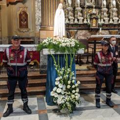 Statua della Madonna di Fatima a Saronno