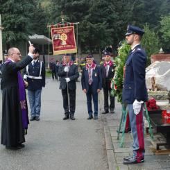 La memoria e il culto dei nostri caduti e defunti è un dovere per la Polizia di Stato