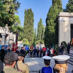 Commemorazione dei defunti della Polizia di Stato e delle Forze Armate